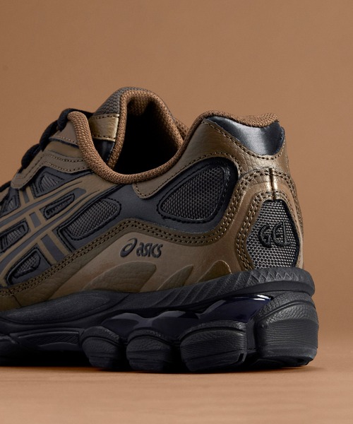 ASICS GEL-NYC /ブラウン/26.5㎝ ASICS GEL NYC スニーカー | ブラウン | FARFETCH JP