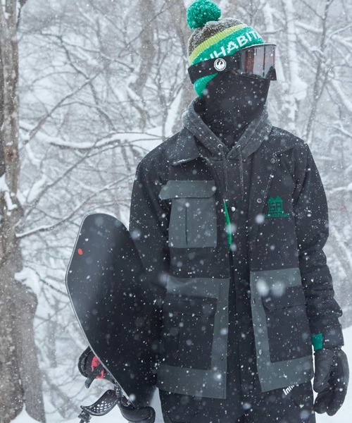 INHABITANT（インハビタント）の「inhabitant（インハビタント）ロゴフーディ VILLAGERS LOGO HOODIE（パーカー・メンズ・ホワイト/グリーン/ブラック・M/L）」の19枚目の写真