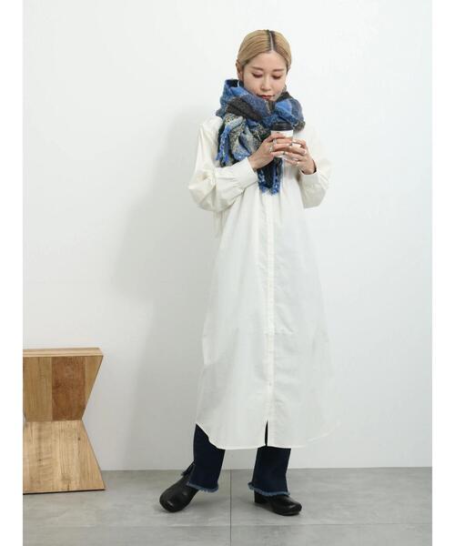 Samansa Mos2 blue(サマンサモスモスブルー)の「ブークレチェックマフラー(ストール/ショール・レディース・キナリ/モカ/ブルー・F)」の15枚目の写真