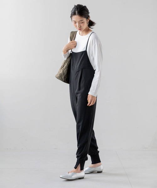 フェリシモMama(フェリシモママ)の「ninaru×フェリシモMama スニーカー級のはきごこち アーモンドトウフラットシューズ(パンプス・レディース・ブラック/シルバー・6/5/4/3/2/1)」の15枚目の写真