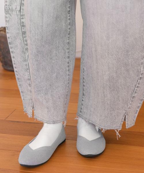 niko and...（ニコアンド）の「オリジナルニットフラットシューズ（パンプス・レディース・グレー/グリーン/ゼブラ/ブラック・MEDIUM/LARGE/SMALL）」の3枚目の写真