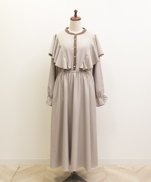CLETTE(クレット)の「配色フリルワンピース(ワンピース・レディース・グレー/ベージュ・LL/3L/4L)」の13枚目の写真