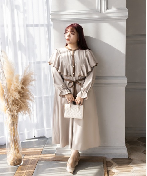 CLETTE(クレット)の「配色フリルワンピース(ワンピース・レディース・グレー/ベージュ・LL/3L/4L)」の19枚目の写真