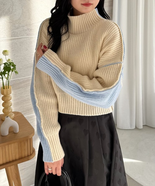 clear（クリア）の「前後2wayバイカラーニットトップス≪STAY MOTION≫（ニット/セーター・レディース・ホワイト系その他2/グレー系その他/ホワイト系その他・F）」の2枚目の写真