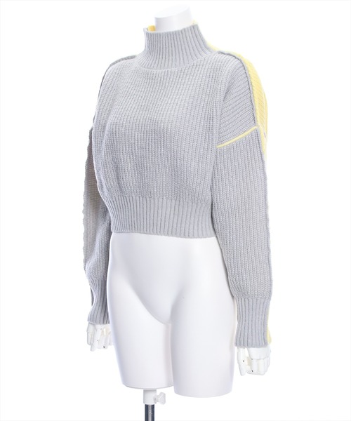 clear（クリア）の「前後2wayバイカラーニットトップス≪STAY MOTION≫（ニット/セーター・レディース・ホワイト系その他2/グレー系その他/ホワイト系その他・F）」の6枚目の写真