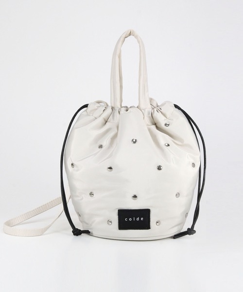 COLDE （コルデ）の「スタッズ付き2way巾着ショルダーバッグ（ショルダーバッグ・レディース・ブラック/イエロー/アイボリー/サックスブルー・FREE）」の12枚目の写真