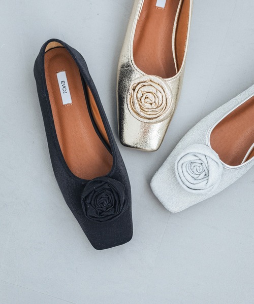 EVOL（イーボル）の「【EVOL】スクエアローズフラットパンプス IW5376（パンプス・レディース・ブラック/シルバー/ゴールド・22.0cm/22.5cm/23.0cm/23.5cm/24.0cm/24.5cm/25.0cm）」の11枚目の写真