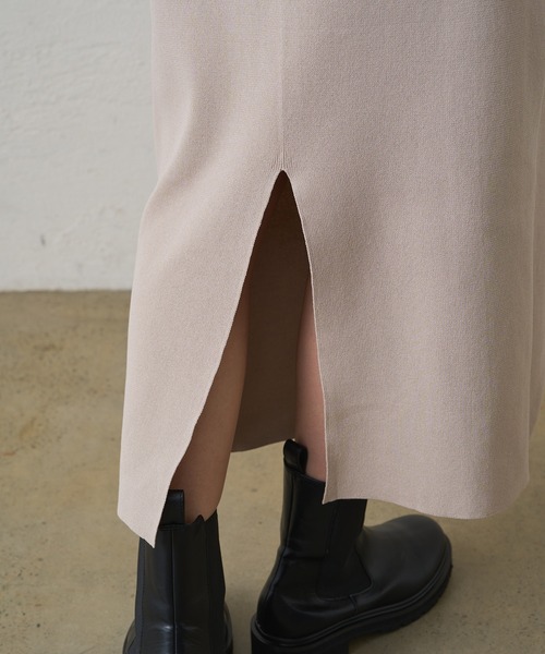 Loungedress 総針KNSK ニットタイトスカート LOUNGEDRESS（ラウンジドレス）の「総針ニットタイトスカート