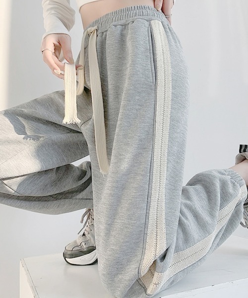 Miniministore(ミニミニストア)の「ジョガーパンツ スウェットパンツ 春夏秋(カーゴパンツ・レディース・ホワイト/ブラック/グレー・FREE)」の3枚目の写真