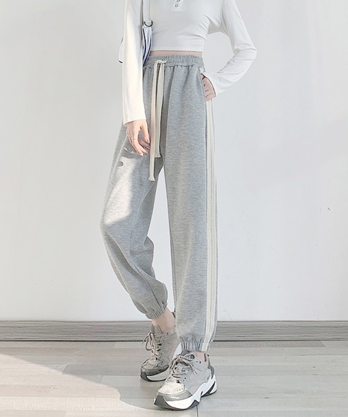 Miniministore(ミニミニストア)の「ジョガーパンツ スウェットパンツ 春夏秋(カーゴパンツ・レディース・ホワイト/ブラック/グレー・FREE)」の18枚目の写真