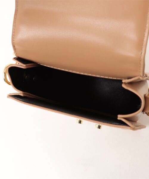 clear（クリア）の「配色ミニショルダーバッグ（ショルダーバッグ・レディース・ブラック/ベージュ/ブラウン・F）」の7枚目の写真
