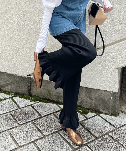 y/m by misato（イムバイミサト）の「裾フリルパンツ（その他パンツ・レディース・オフホワイト/グレー/ブラック・FREE）」の13枚目の写真