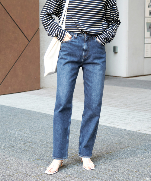 RED CARD TOKYO（レッドカード）の「【RED CARD TOKYO】別注One-Day（デニムパンツ・レディース・サックスブルー/ダークブルー・22/23/24/25）」の8枚目の写真