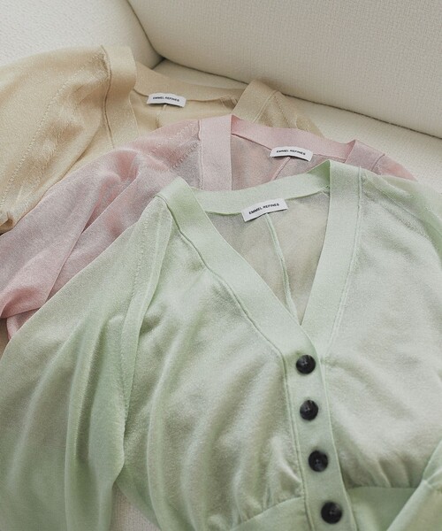 EMMEL REFINES(エメルリファインズ)の「<EMMEL REFINES>EM HW シアーラメ Vネック カーディガン(カーディガン/ボレロ・レディース・ライム/ライトグレー/ライトピンク/ブラック・FREE)」の20枚目の写真