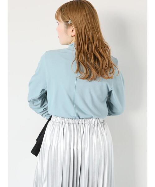 ehka sopo(エヘカソポ)の「袖くしゅくしゅハイネックカットソー(Tシャツ/カットソー・レディース・オフホワイト/サックスブルー/ブラック・F)」の7枚目の写真