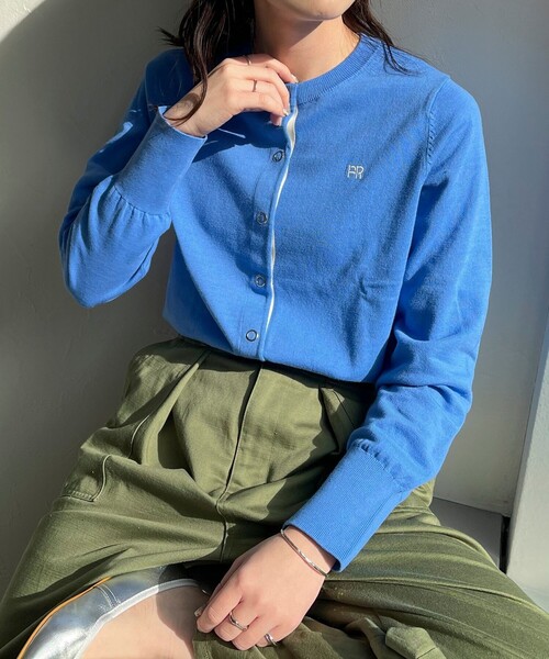 fredy emue（フレディエミュ）の「COTTON100 BASIC カーディガン（カーディガン/ボレロ・レディース・チャコールグレー/オフホワイト/ブルー・38）」の18枚目の写真