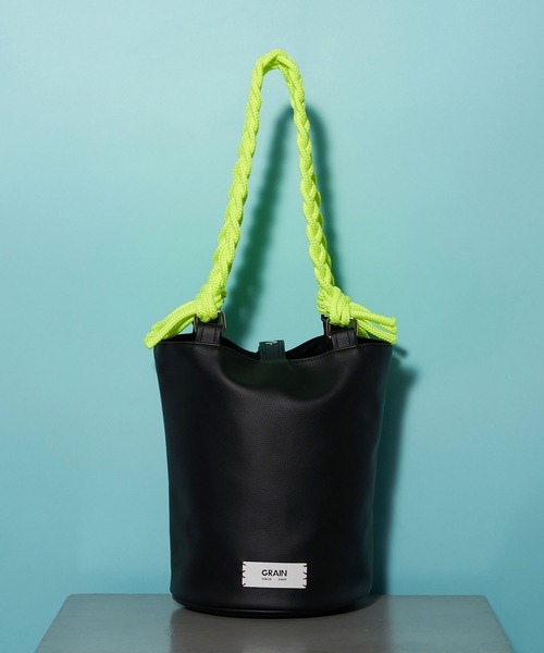 GRAIN(グレイン)の「【GRAIN/グレイン】三つ編みバケツトートバッグ(トートバッグ・レディース・グリーン/シルバー/ブラック・FREE)」の1枚目の写真