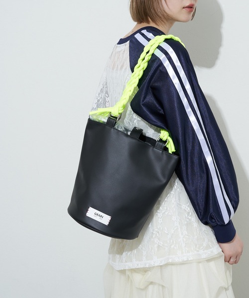 GRAIN(グレイン)の「【GRAIN/グレイン】三つ編みバケツトートバッグ(トートバッグ・レディース・グリーン/シルバー/ブラック・FREE)」の12枚目の写真