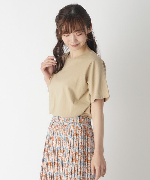 LAURA ASHLEY(ローラアシュレイ)の「【綿100%/ストレッチ】ベーシックTシャツ(Tシャツ/カットソー・レディース・ホワイト/ネイビー/ナチュラル・40/38)」の16枚目の写真