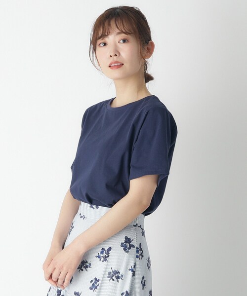 LAURA ASHLEY(ローラアシュレイ)の「【綿100%/ストレッチ】ベーシックTシャツ(Tシャツ/カットソー・レディース・ホワイト/ネイビー/ナチュラル・40/38)」の13枚目の写真
