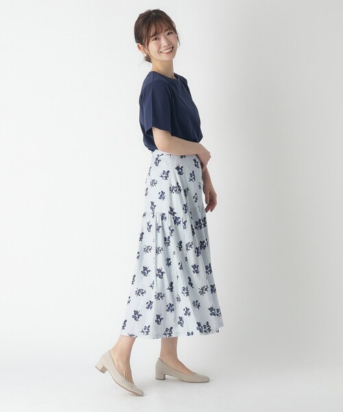 LAURA ASHLEY(ローラアシュレイ)の「【綿100%/ストレッチ】ベーシックTシャツ(Tシャツ/カットソー・レディース・ホワイト/ネイビー/ナチュラル・40/38)」の11枚目の写真