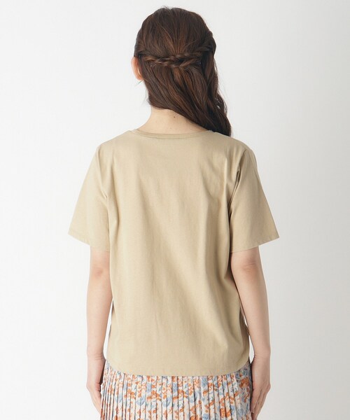 LAURA ASHLEY(ローラアシュレイ)の「【綿100%/ストレッチ】ベーシックTシャツ(Tシャツ/カットソー・レディース・ホワイト/ネイビー/ナチュラル・40/38)」の7枚目の写真