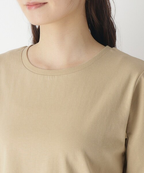 LAURA ASHLEY(ローラアシュレイ)の「【綿100%/ストレッチ】ベーシックTシャツ(Tシャツ/カットソー・レディース・ホワイト/ネイビー/ナチュラル・40/38)」の6枚目の写真