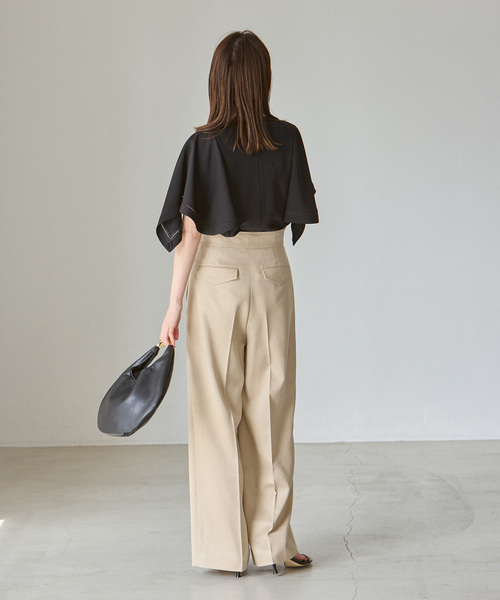 Noble（ノーブル）の「ラダーラインケープフレアブラウス