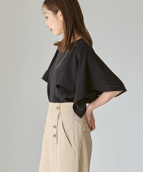 Noble（ノーブル）の「ラダーラインケープフレアブラウス（シャツ/ブラウス・レディース・ブラック/ホワイト系その他・FREE）」の18枚目の写真