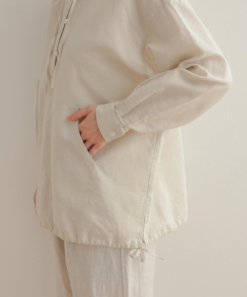 URBAN RESEARCH DOORS（アーバンリサーチドアーズ）の「ラミーコットンパーカー（パーカー・レディース・ネイビー/オフホワイト/ナチュラル・MEDIUM）」の22枚目の写真