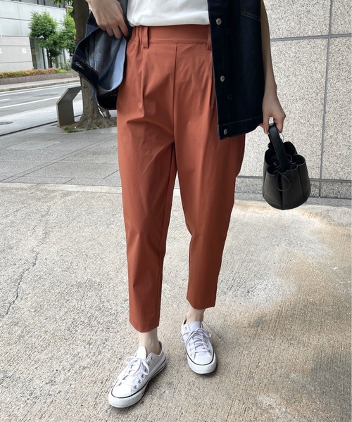 StyleSea(スタイルシー)の「【接触冷感・美脚・美シルエット】テーパードパンツ(その他パンツ・レディース・ベージュ/ブラック/モカ/テラコッタ・FREE)」の21枚目の写真