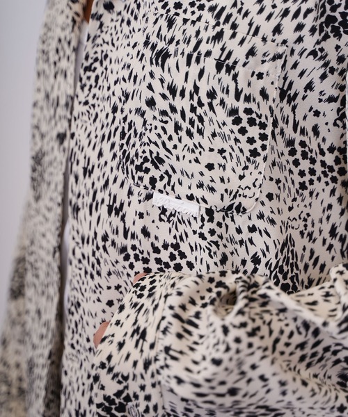 #Re:room(リルーム)の「レオパードオープンカラーロングスリーブシャツ(シャツ/ブラウス・メンズ・ホワイト/ブラック・M-L/S-M)」の7枚目の写真