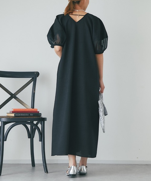 un dix cors（アンディコール）の「《オケージョン》シアー袖切替ワンピース（ドレス・レディース・チャコールグレー/ブラック・FREE）」の22枚目の写真