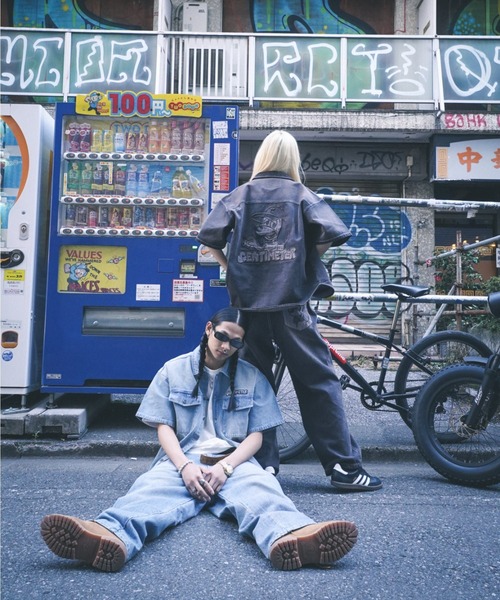 centimeter(センチメーター)の「CMT ruler washed denim shirt(シャツ/ブラウス・メンズ・ライトブルー/ブラウン/ブラック・LARGE/X-LARGE/MEDIUM)」の11枚目の写真