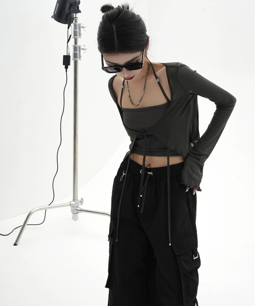 Sibra（シブラ）の「2点セット　キャミソール+カーディガン（カーディガン/ボレロ・レディース・ホワイト/ブラック/グレー・M）」の8枚目の写真