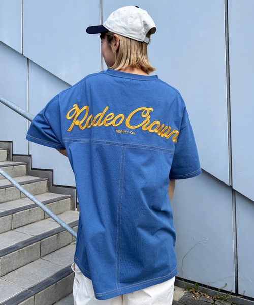 RODEO CROWNS WIDE BOWL(ロデオクラウンズワイドボウル)の「RCSカラーステッチビッグTシャツ(Tシャツ/カットソー・レディース・ネイビー/オフホワイト/ブラック・FREE)」の3枚目の写真