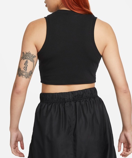 NIKE(ナイキ)の「NIKE WMNS NSW ESSENTIAL RIB CRP TANKTOP FB8280-010(タンクトップ・レディース・ブラック・MEDIUM/LARGE/SMALL)」の4枚目の写真