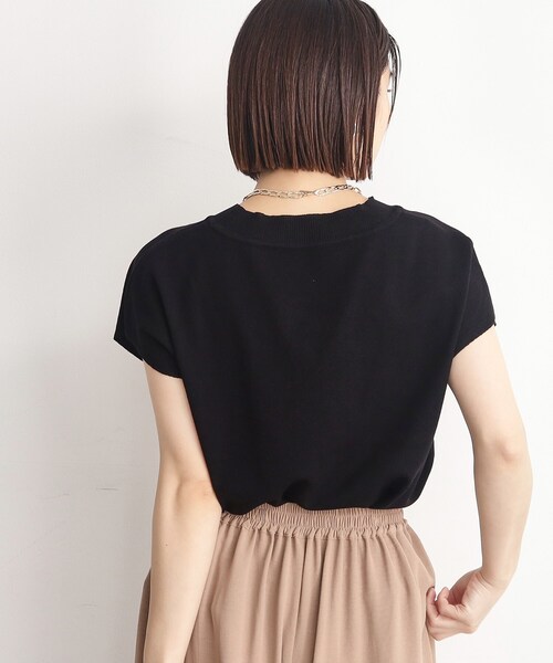 THE SHOP TK (ザ ショップ ティーケー )の「◆【UVケア/さらりと柔らかい/洗える】フレンチスリーブニットTEE(ニット/セーター・レディース・オフホワイト/ブラック/スモーキーグリーン系/ブラウン系その他・12/13)」の11枚目の写真