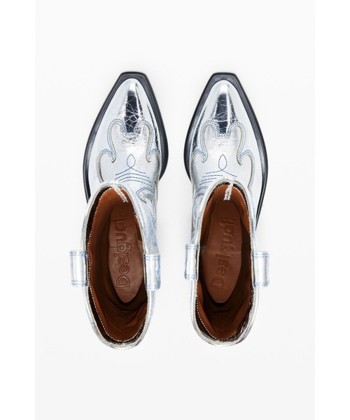 Desigual(デシグアル)の「JOLENECOWBOYブーツミドルハーフ レトロシルバー(ブーツ・レディース・ブラック・37/38/40/41/36)」の5枚目の写真