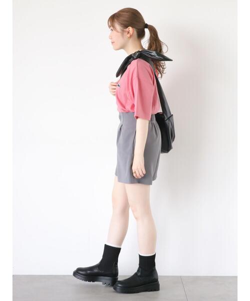 ehka sopo(エヘカソポ)の「シュナウザーワッペンTシャツ(Tシャツ/カットソー・レディース・オフホワイト/ピンク/ネイビー/グリーン・F)」の9枚目の写真