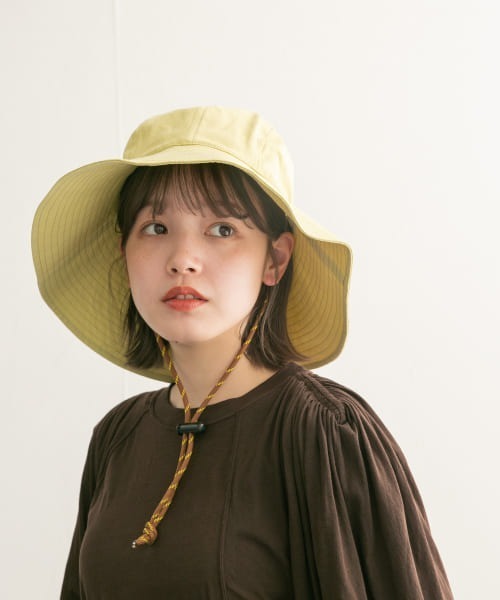 KBF（ケイビーエフ）の「コード付きワイドブリムHAT（ハット・レディース・ブラック/ベージュ系その他・ONE）」の16枚目の写真