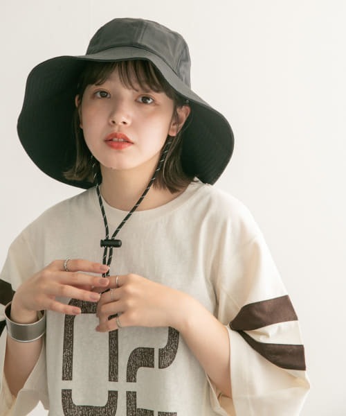 KBF（ケイビーエフ）の「コード付きワイドブリムHAT（ハット・レディース・ブラック/ベージュ系その他・ONE）」の18枚目の写真