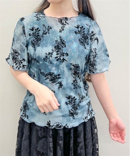 axes femme(アクシーズファム)の「袖ギャザーシアーインナー(Tシャツ/カットソー・レディース・チャコール/ブルーグリーン/キナリ/ブラック・FREE)」の4枚目の写真