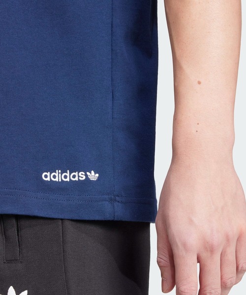 adidas（アディダス）の「グラフィック 半袖Tシャツ / アディダスオリジナルス adidas Originals（Tシャツ/カットソー・メンズ・ホワイト/ブルー・XX-LARGE/3XL/LARGE/MEDIUM/SMALL/X-LARGE/X-SMALL）」の9枚目の写真