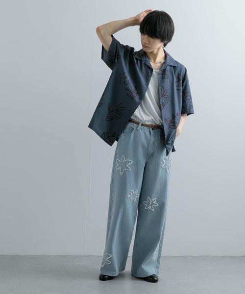 SENSE OF PLACE by URBAN RESEARCH（センスオブプレイスバイアーバンリサーチ）の「ブラックモチーフフラワーショートスリーブシャツ（シャツ/ブラウス・メンズ・パープル/ブラック/チャコールグレー・LARGE/MEDIUM）」の5枚目の写真