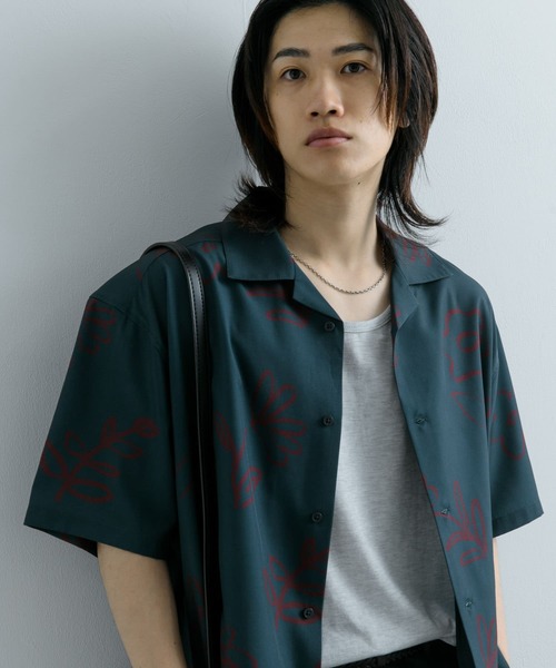 SENSE OF PLACE by URBAN RESEARCH（センスオブプレイスバイアーバンリサーチ）の「ブラックモチーフフラワーショートスリーブシャツ（シャツ/ブラウス・メンズ・パープル/ブラック/チャコールグレー・LARGE/MEDIUM）」の13枚目の写真