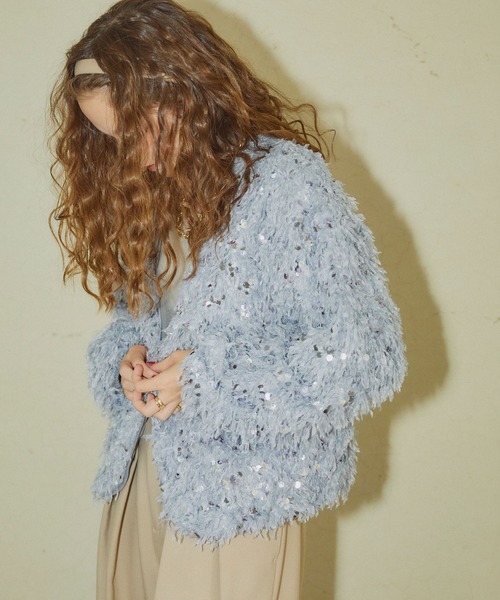 ELLEgirl（エルガール）の「スパンコールフェザーカーディガン【ELLEgirl/エル ガール】（カーディガン/ボレロ・レディース・ライトグレー/ピンク/アイボリー・FREE）」の16枚目の写真