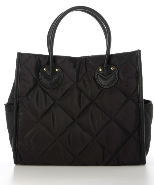 cache cache(カシュ カシュ)の「カシュカシュ cachecache / キルティングスクエアトートバッグM(トートバッグ・レディース・ブラック/ブラウン/カーキ/ベージュ/ネイビー・FREE)」の6枚目の写真