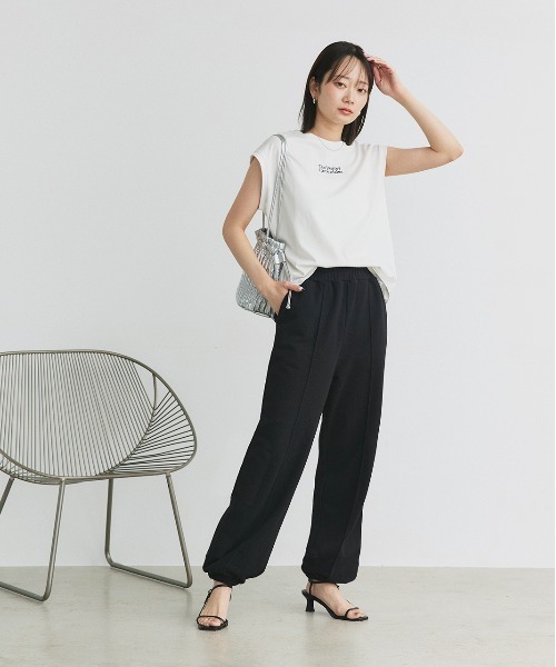 ad thie（アドティエ）の「ピンタック 裏毛ジョガーパンツ（スウェットパンツ・レディース・ブラック/ブラウン/チャコール/オートミール/アイボリー/杢グレー・FREE）」の8枚目の写真