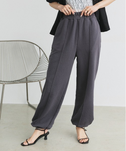 ad thie（アドティエ）の「ピンタック 裏毛ジョガーパンツ（スウェットパンツ・レディース・ブラック/ブラウン/チャコール/オートミール/アイボリー/杢グレー・FREE）」の15枚目の写真